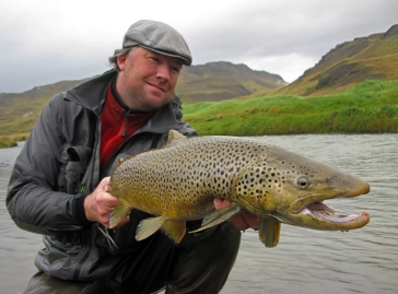 A 78 centimeter sea trout A 78 centimeter sea trout