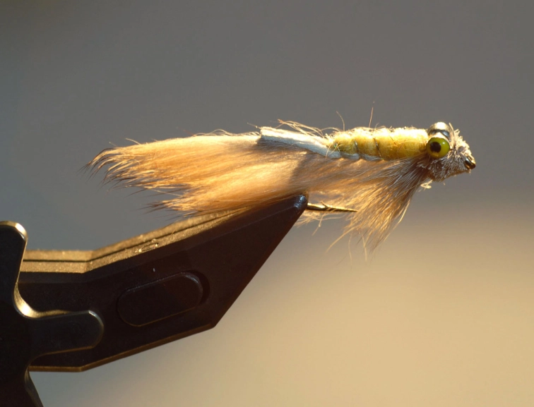 A light/yellow Kluting A light/yellow Kluting